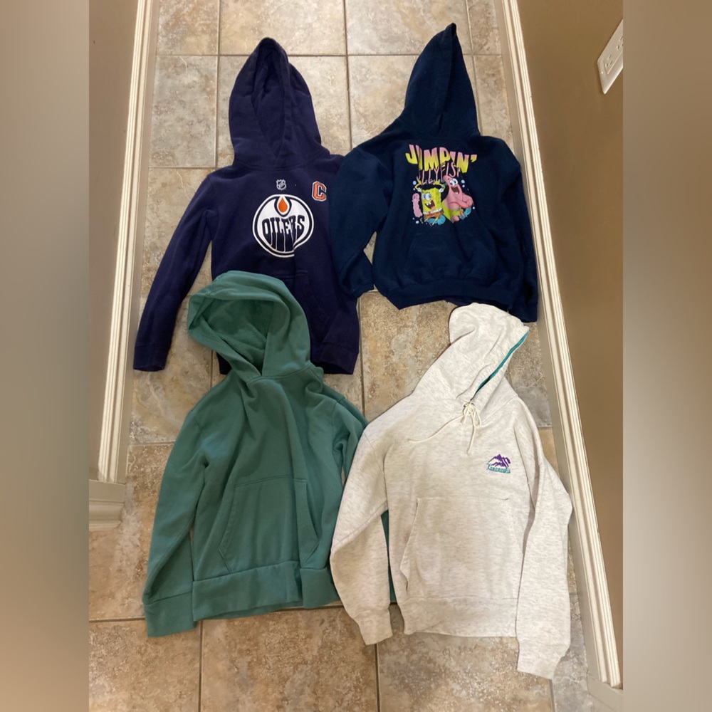 Seven (7) sweater/hoodies